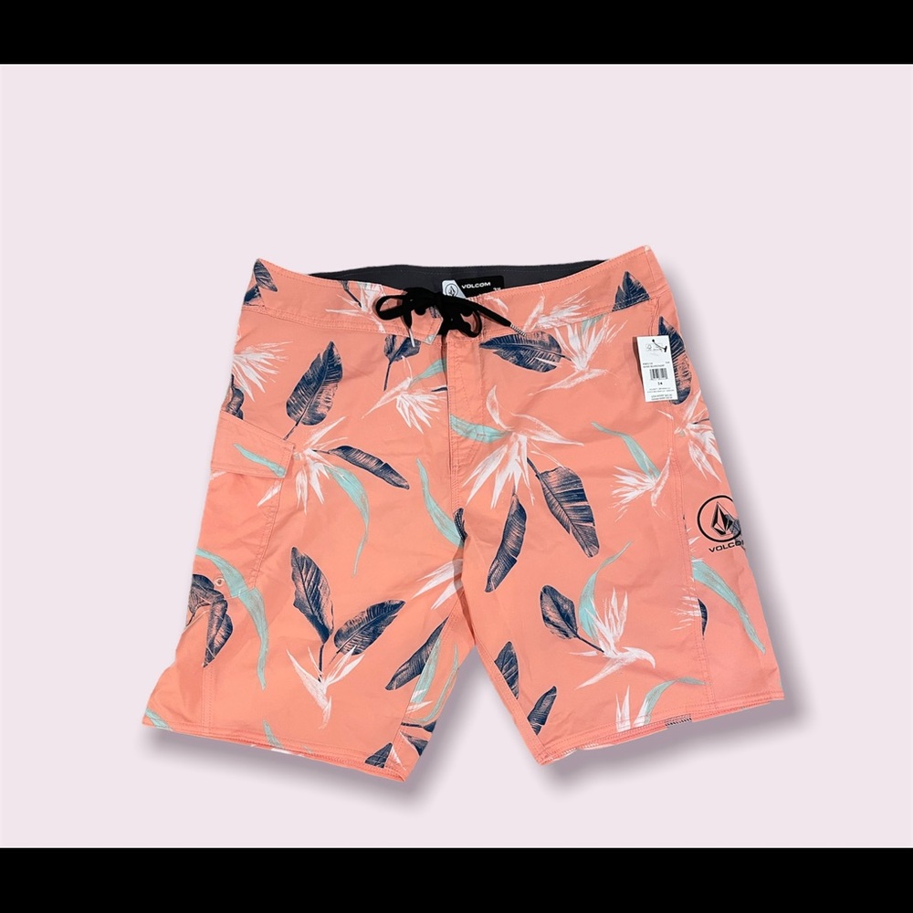 Volcom Maniac Boardshort size 34 nwt.